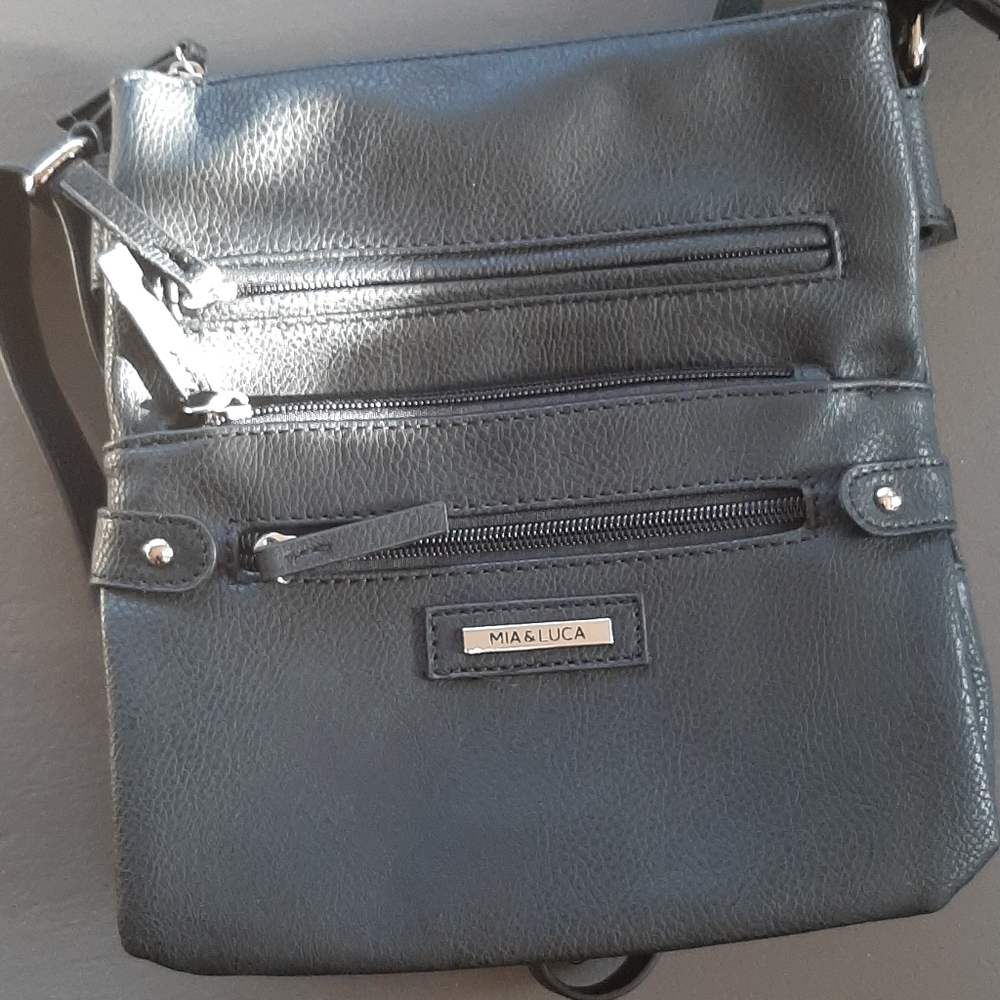 Crossbody purse